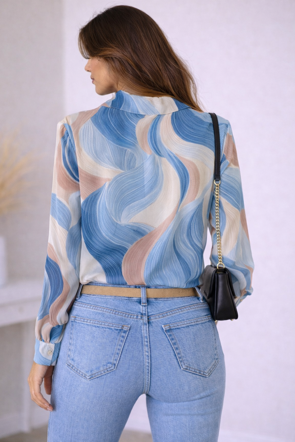 Camicia Donna con Stampa Fluida e Collo Classico