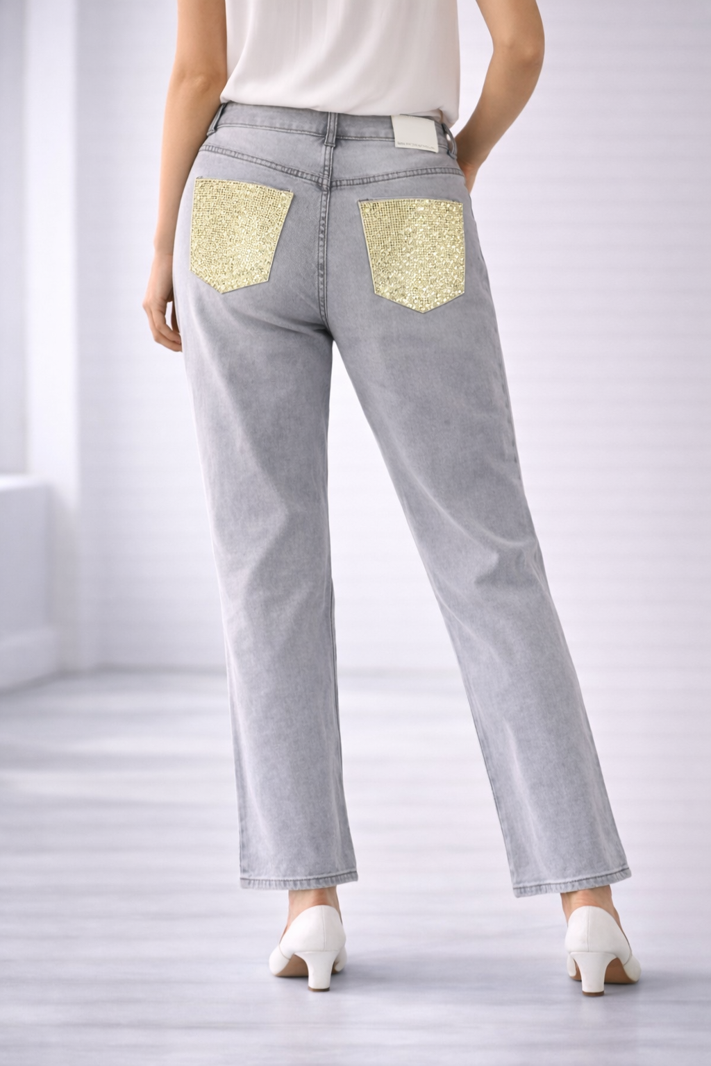 Jeans Donna Grigio con Tasche Posteriori con Paillettes Oro
