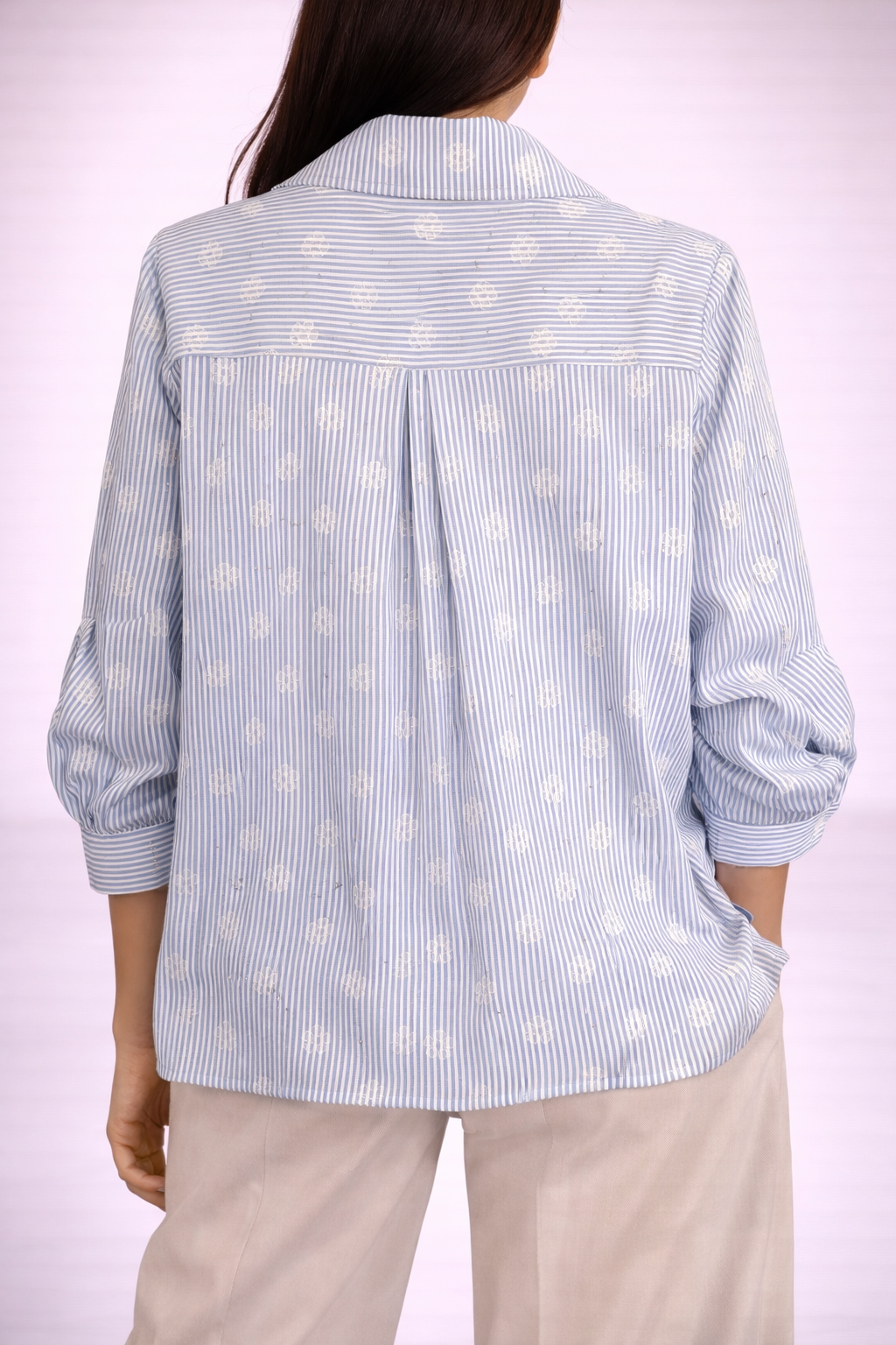 Camicia donna a righe con ricamo floreale e strass