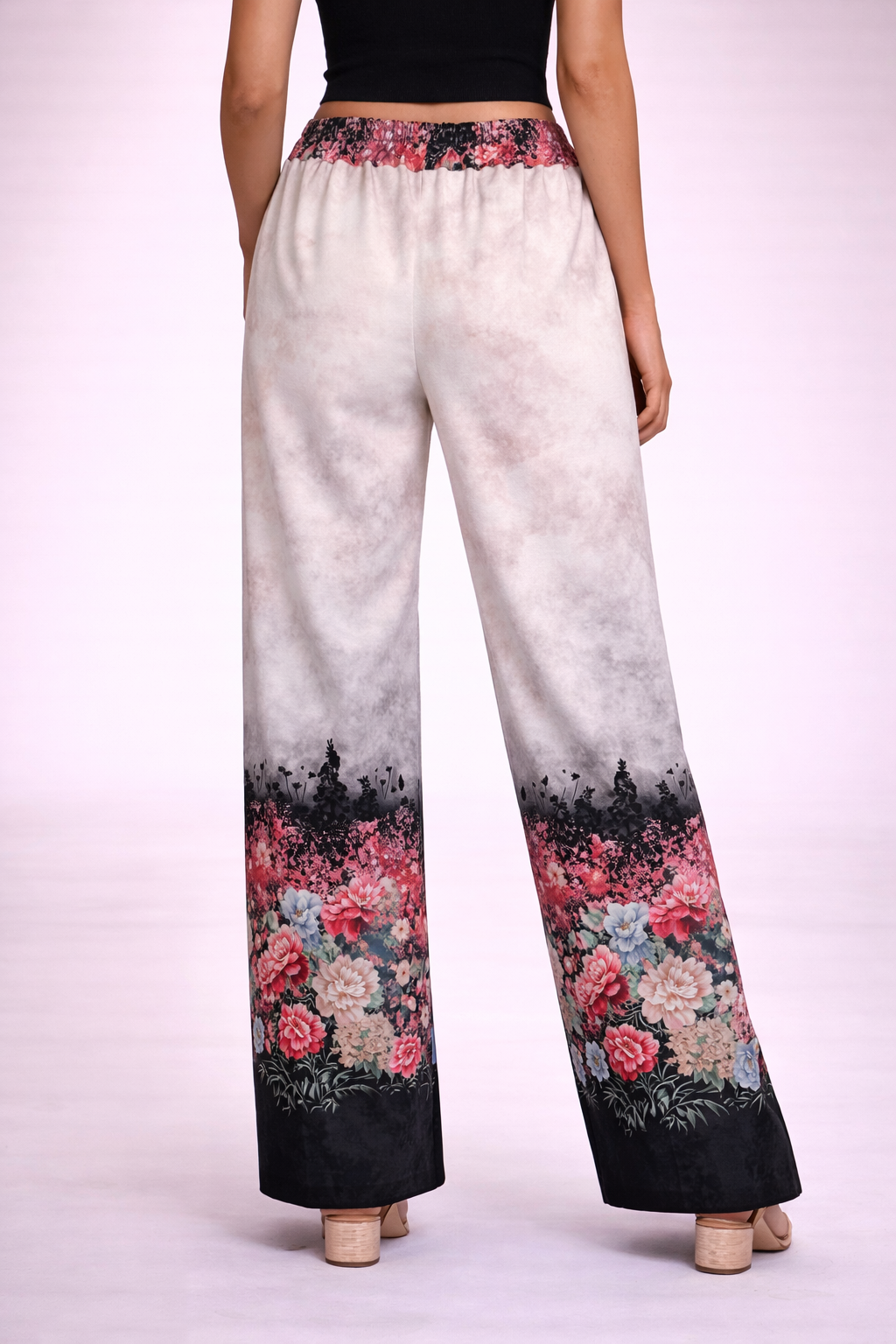 Pantaloni a gamba larga con stampa floreale