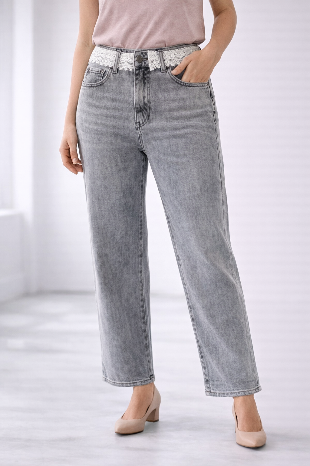 Jeans Donna Grigio con Dettaglio in Pizzo in Vita